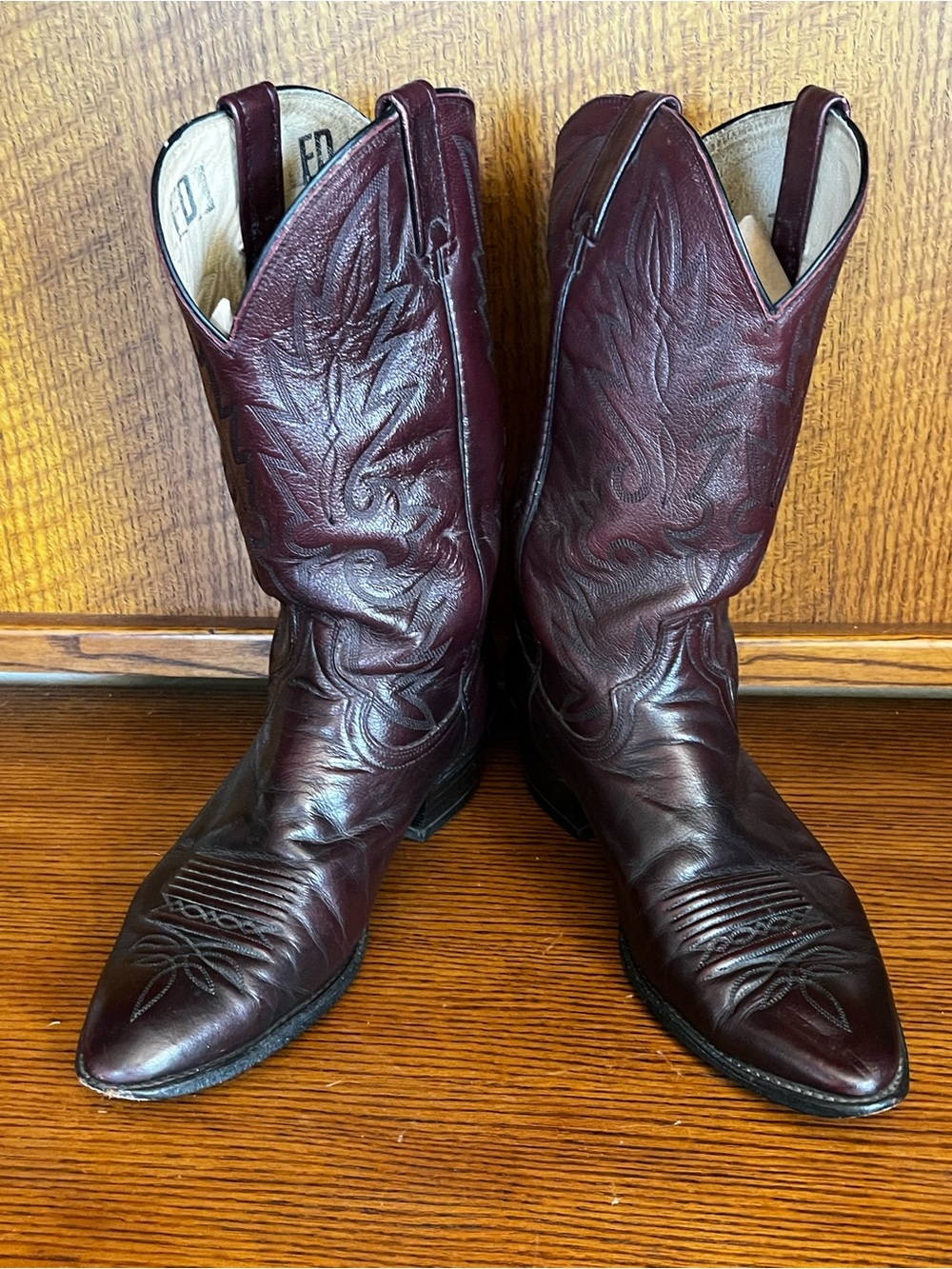Dan Post  Western Cowboy Boots Size 10 extra wide EE Brown  Leather Cowboy Boots